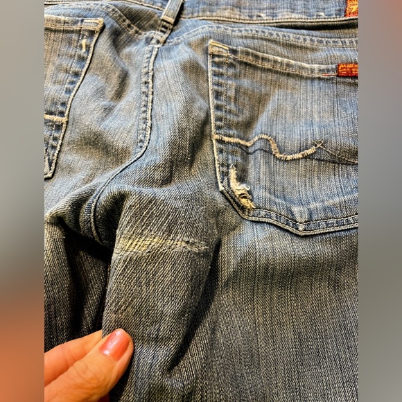 Distressed 7 For All Mankind Denim Shorts, Women’s Size 32 - Picture 12 of 15